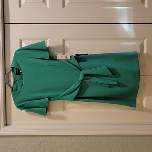 Donna Morgan Green size 6 petite dress